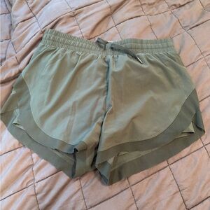 HALARA Green Athletic Shorts Lightweight Moisture-Wicking